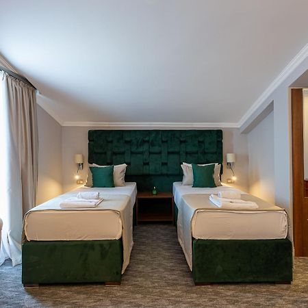Hotel Ideall Podgorica Kültér fotó