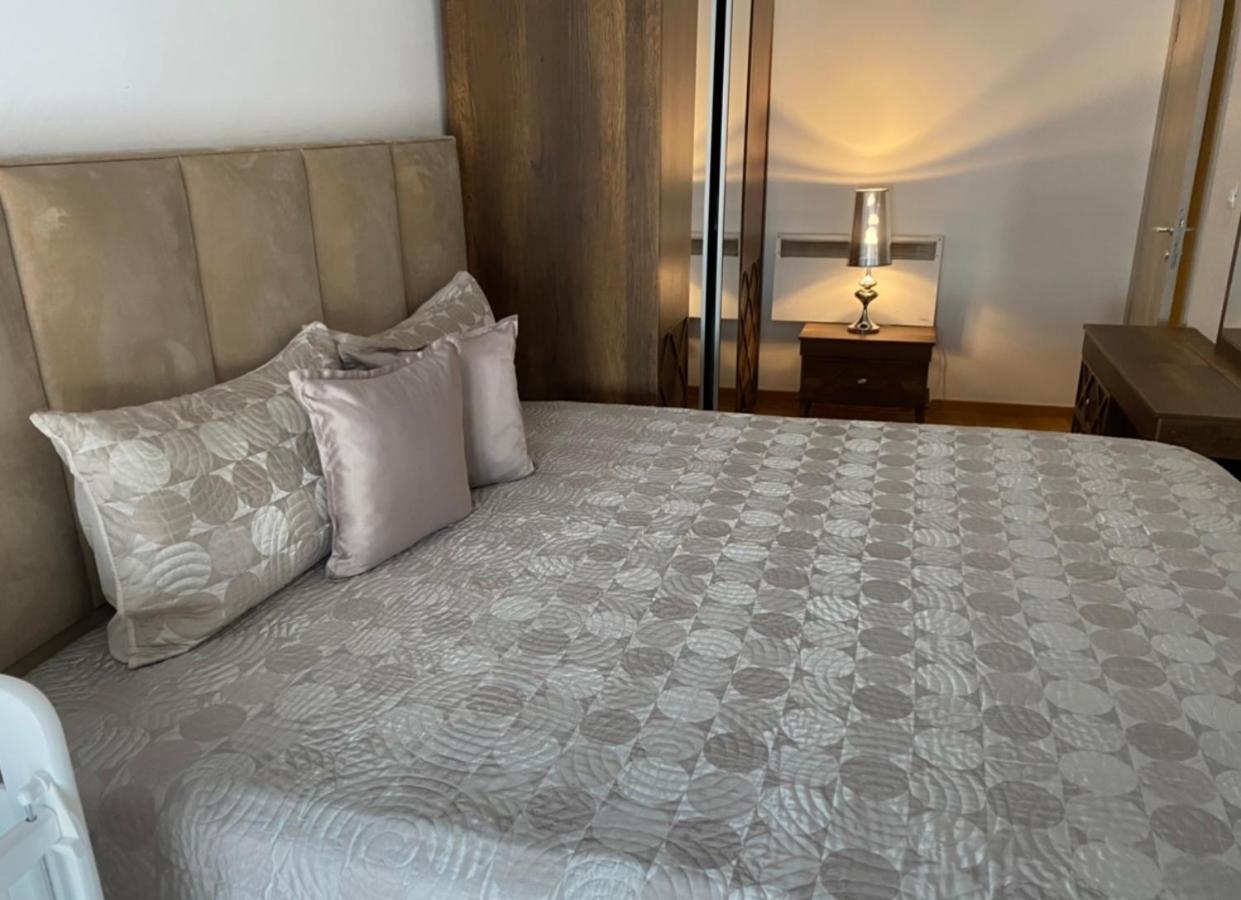 Hotel Ideall Podgorica Kültér fotó