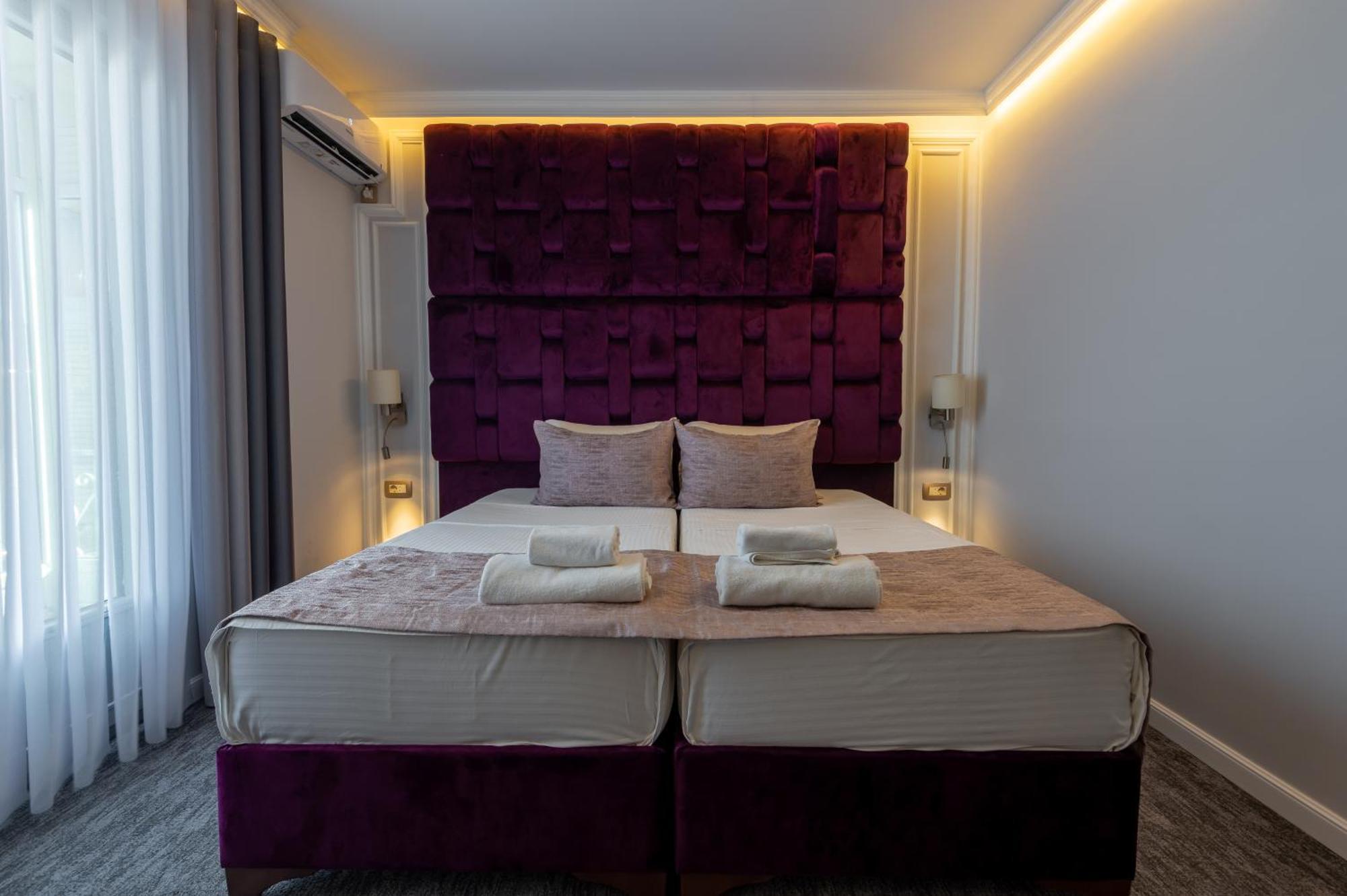 Hotel Ideall Podgorica Kültér fotó